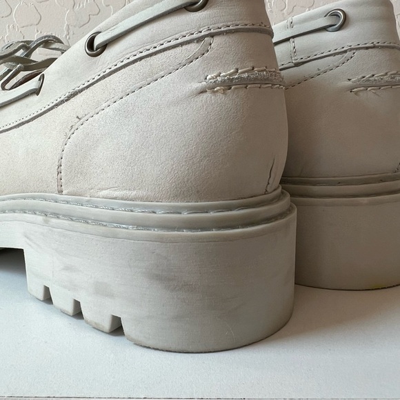 Boden Natural Chunky sole leather deck shoes NWT - Picture 8 of 11